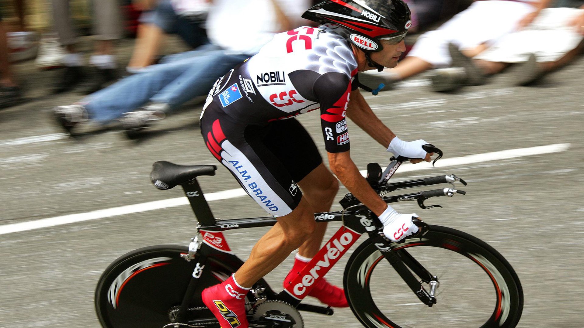 UEFA官方发布欧冠年度最佳阵容,2020-2021欧冠最佳阵容